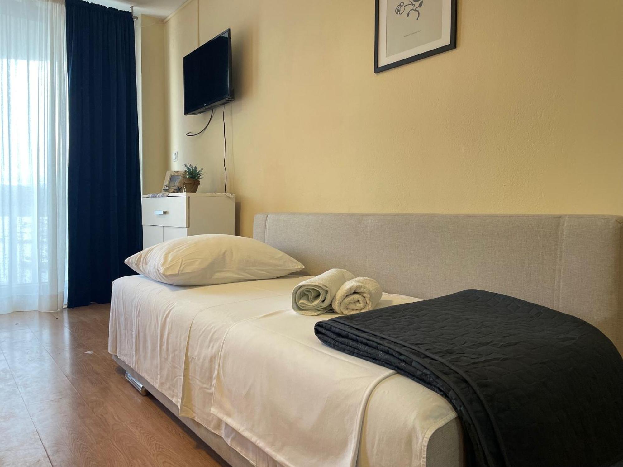 Apartments Ana By The Sea Lumbarda Exterior photo